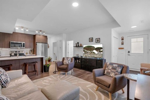 236-300 Marina Drive, Chestermere, AB - Indoor Photo Showing Living Room