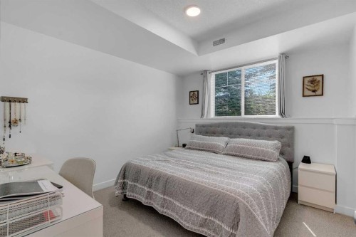 236-300 Marina Drive, Chestermere, AB - Indoor Photo Showing Bedroom