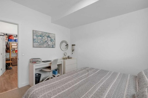 236-300 Marina Drive, Chestermere, AB - Indoor Photo Showing Bedroom