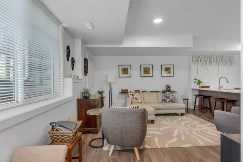 236-300 Marina Drive, Chestermere, AB - Indoor Photo Showing Living Room