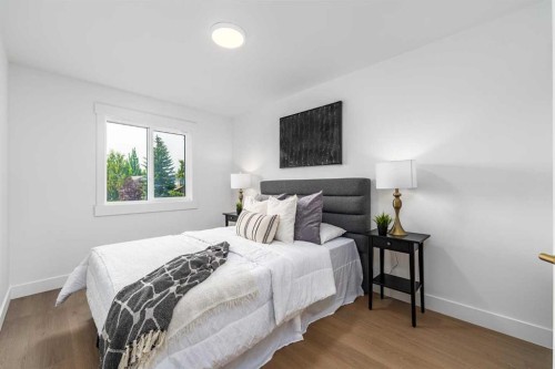 28 Sunlake Circle Se, Calgary, AB - Indoor Photo Showing Bedroom