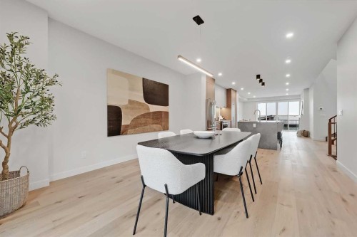 4320 Centre A Street Ne, Calgary, AB - Indoor Photo Showing Dining Room
