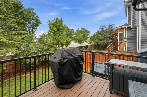 149 Riverglen Close Se, Calgary, AB - Outdoor With Exterior