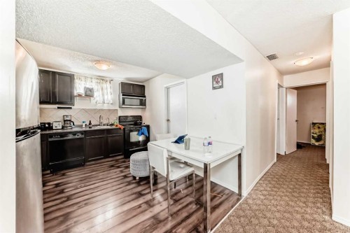 4004 7 Avenue Sw, Calgary, AB - Indoor