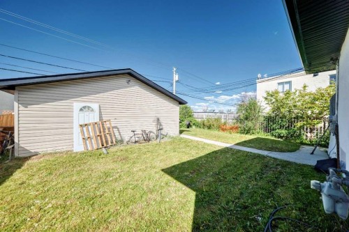 4004 7 Avenue Sw, Calgary, AB - Outdoor