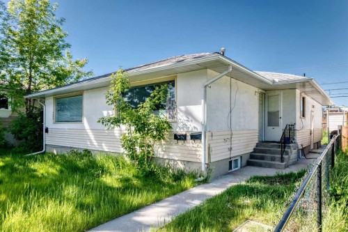 4004 7 Avenue Sw, Calgary, AB - Outdoor