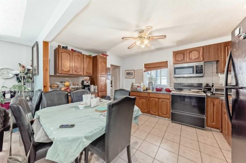 4004 7 Avenue Sw, Calgary, AB - Indoor Photo Showing Dining Room