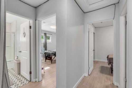 52 Fay Road Se, Calgary, AB - Indoor Photo Showing Other Room