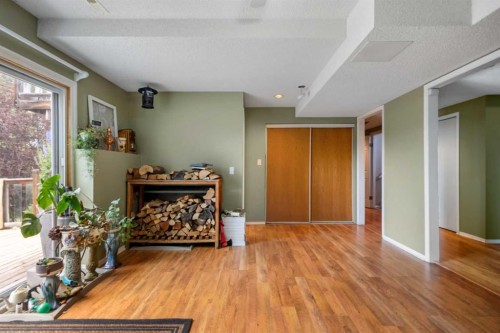 34 Cascade Place, Cochrane, AB - Indoor Photo Showing Other Room