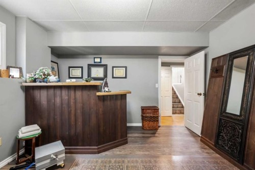 34 Cascade Place, Cochrane, AB - Indoor Photo Showing Other Room