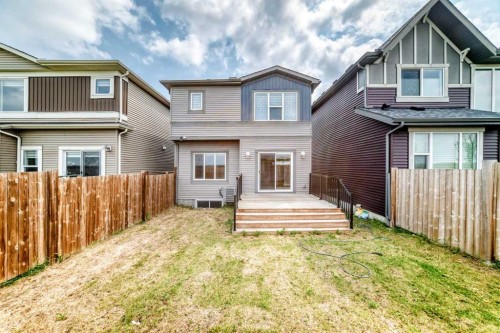 176 Savanna Lane Ne, Calgary, AB - Outdoor