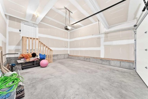 176 Savanna Lane Ne, Calgary, AB - Indoor