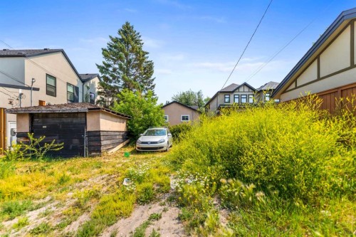 1407 28 Street Sw, Calgary, AB - Outdoor