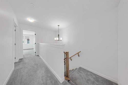 834 Bayview Terrace Sw, Airdrie, AB - Indoor Photo Showing Other Room