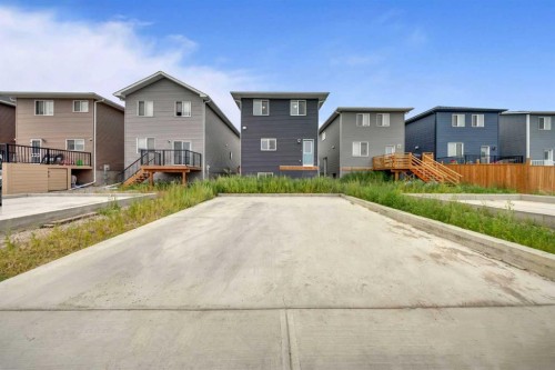 834 Bayview Terrace Sw, Airdrie, AB - Outdoor