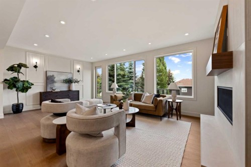 52 Patterson Rise Sw, Calgary, AB - Indoor Photo Showing Other Room