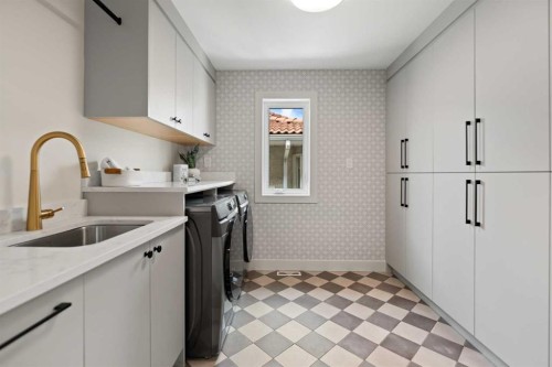 52 Patterson Rise Sw, Calgary, AB - Indoor Photo Showing Laundry Room