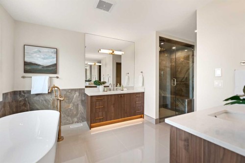 52 Patterson Rise Sw, Calgary, AB - Indoor Photo Showing Bathroom