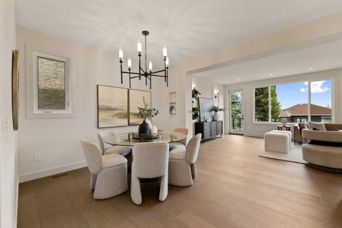 52 Patterson Rise Sw, Calgary, AB - Indoor Photo Showing Living Room