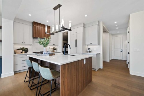52 Patterson Rise Sw, Calgary, AB - Indoor Photo Showing Kitchen With Upgraded Kitchen