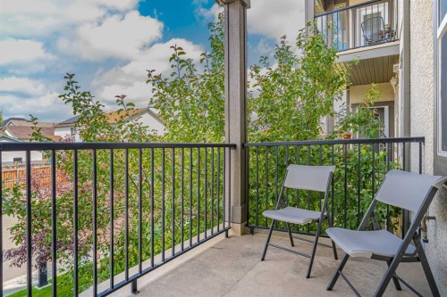 208-25 Prestwick Drive Se, Calgary, AB - Outdoor With Balcony With Exterior