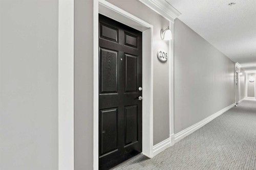 208-25 Prestwick Drive Se, Calgary, AB -  Photo Showing Other Room