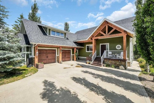 471 Summer Crescent  Rural Ponoka County, AB T4L 2N3
