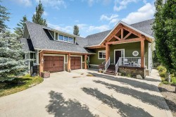 471 Summer Crescent Rural Ponoka County, AB T4L 2N3