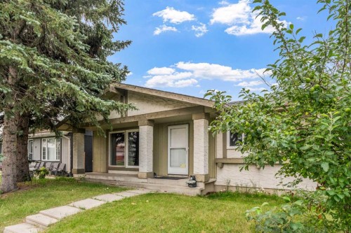 227 Manora Crescent Ne, Calgary, AB - Outdoor