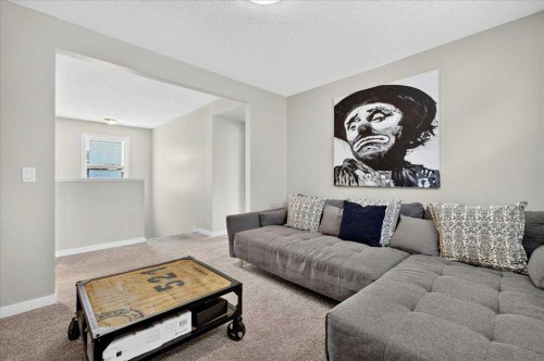 195 Mahogany Passage Se, Calgary, AB - Indoor Photo Showing Living Room