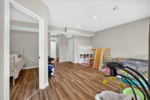 195 Mahogany Passage Se, Calgary, AB - Indoor Photo Showing Other Room