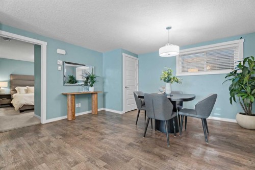 516 Auburn Bay Circle Se, Calgary, AB - Indoor Photo Showing Dining Room