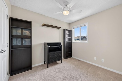 218 River Heights Green, Cochrane, AB - Indoor
