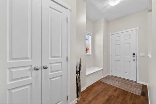 218 River Heights Green, Cochrane, AB - Indoor Photo Showing Other Room