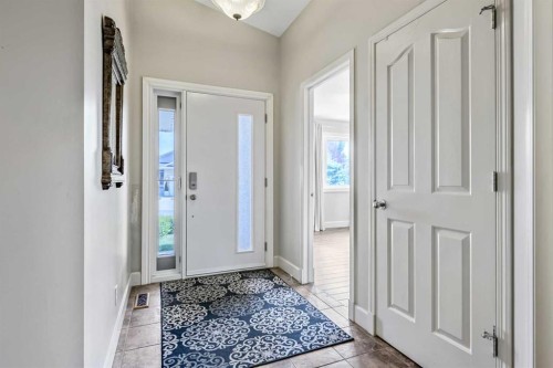 443 Riverside Green Nw, High River, AB - Indoor Photo Showing Other Room