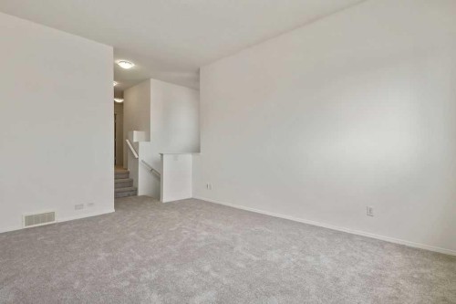 280 Panora Close Nw, Calgary, AB - Indoor Photo Showing Other Room
