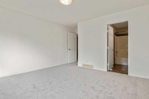 280 Panora Close Nw, Calgary, AB - Indoor Photo Showing Other Room