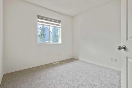 280 Panora Close Nw, Calgary, AB - Indoor Photo Showing Other Room