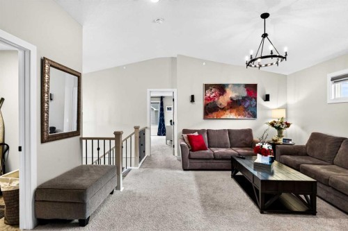 43 Hotchkiss Row Se, Calgary, AB - Indoor Photo Showing Living Room