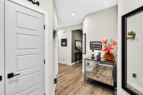 43 Hotchkiss Row Se, Calgary, AB - Indoor Photo Showing Other Room