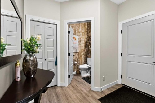 43 Hotchkiss Row Se, Calgary, AB - Indoor Photo Showing Other Room
