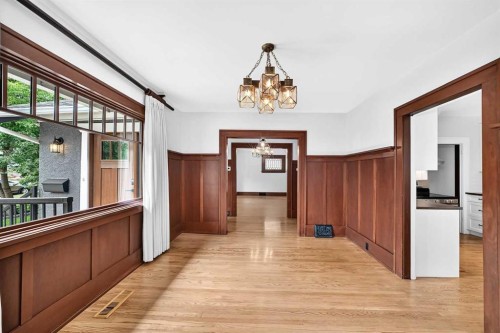 226 Superior Avenue Sw, Calgary, AB - Indoor