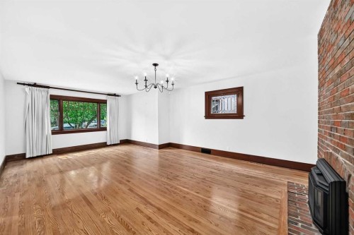 226 Superior Avenue Sw, Calgary, AB - Indoor