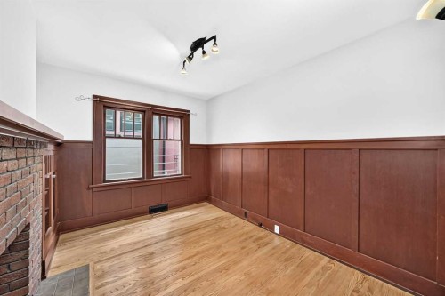 226 Superior Avenue Sw, Calgary, AB - Indoor Photo Showing Other Room