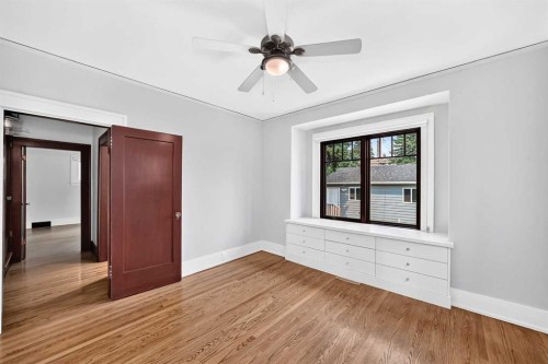 226 Superior Avenue Sw, Calgary, AB - Indoor Photo Showing Other Room