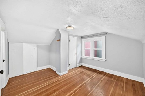 226 Superior Avenue Sw, Calgary, AB - Indoor Photo Showing Other Room