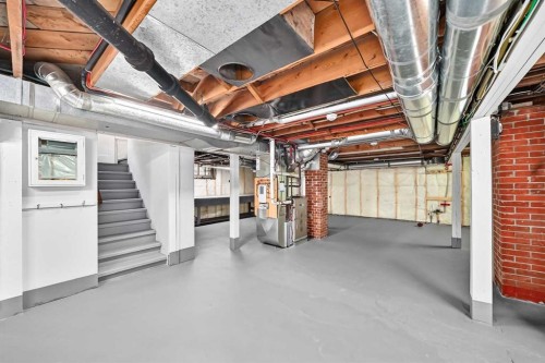 226 Superior Avenue Sw, Calgary, AB - Indoor Photo Showing Basement