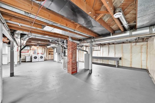 226 Superior Avenue Sw, Calgary, AB - Indoor Photo Showing Basement