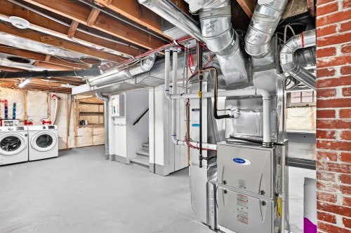 226 Superior Avenue Sw, Calgary, AB - Indoor Photo Showing Basement