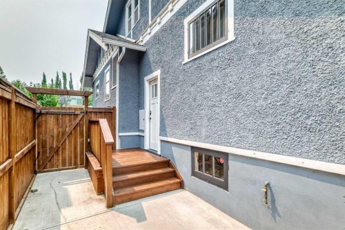 226 Superior Avenue Sw, Calgary, AB - Outdoor With Exterior